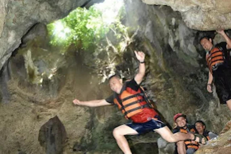 Yogyakarta: Prambanan Temple & Pindul Cave Shared Day Tour