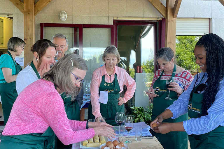 在波尔图与伊莎贝尔和若热一起烹饪葡式蛋挞在波尔图与Isabel和Jorge一起学做葡式蛋挞