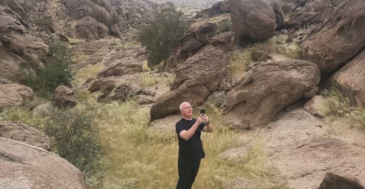 Jeddah: Moon Mountain Guided Hiking Tour with Snacks photo 8