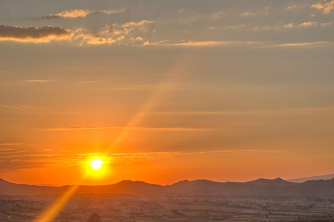 Cappadocia: Sunset Hiking Tour with Local Guide