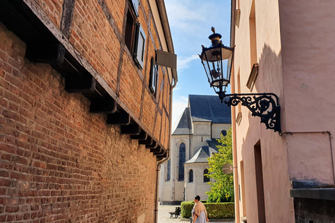 Düsseldorf: Passeggiata guidata alla città storica di Kaiserswerth