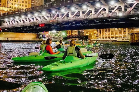 Chicago: Guided Sunset Kayak Tour on the River Guided Sunset Tour Single Kayak