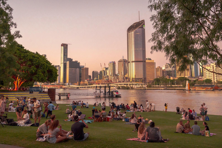 Brisbane Romantic Journey: A City Walking Tour