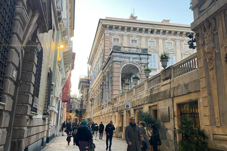Genoa: Walking Tour/Personalized guided tour