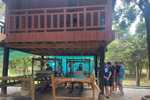 Phnom Penh: Silk Island, Killing Fields, and S-21 Tour