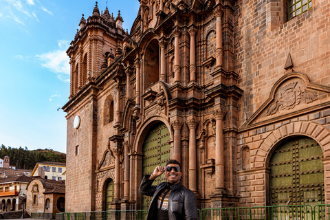 Cusco: Guided City Walking Tour with Photoshoot + dron video