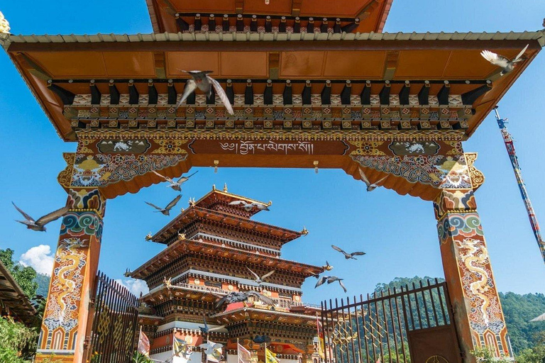 Enchanting Bhutan tour with Guide 1 week Tour from Thimphu