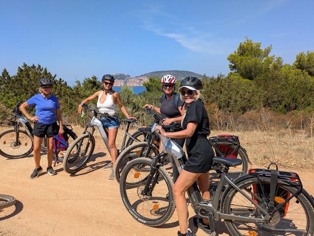 Alghero: Small Beaches E-Bike Tour with Aperitivo