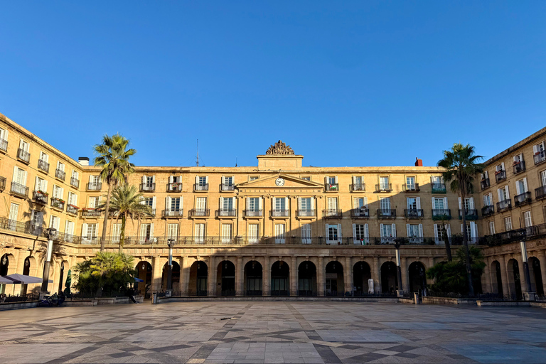 Bilbao: Historic Walking Tour and Highlights English Tour