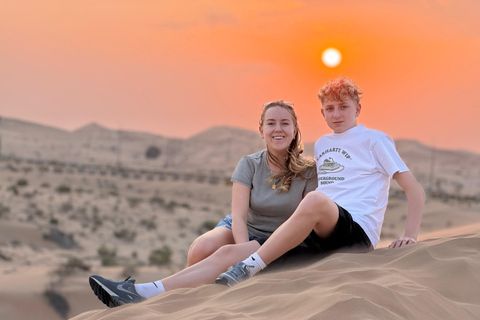 Evening Desert Safari Tour with Dinner & Entertainment
