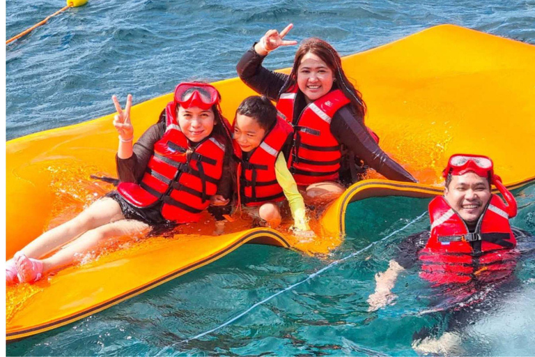Boracay: Red Wave Island Hopping Tour with Water Activities