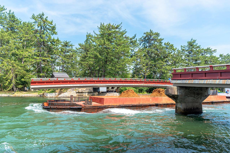 Kyoto: Miyama Village, Amanohashidate, and Ine Bay Day Trip