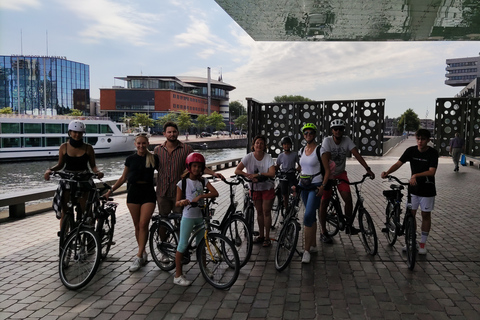 Geführter Amsterdam-Besuch mit dem Fahrrad in französischer Sprache