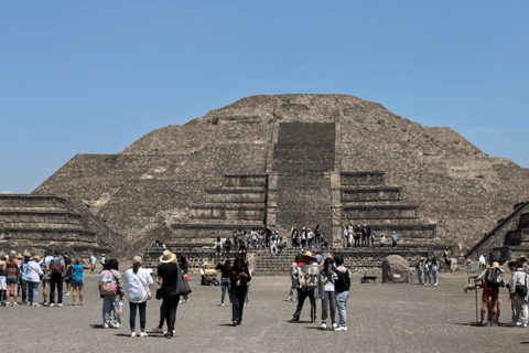 Teotihuacán: Tour guidato con le Piramidi del Sole e della Luna