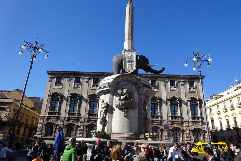 Catania Guided Bar Crawl in the Old Town