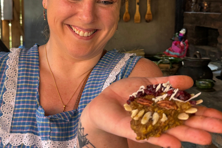 Oaxaca: Traditional Oaxacan Cooking Class with Local Chef