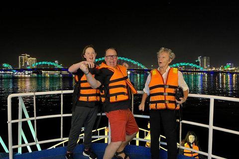 Da Nang Tour nocturno privado: Mercado, visitas turísticas y crucero