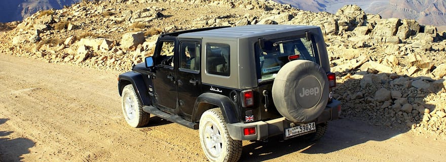 Dibba Musandam Mountain Safari, beach camping BBQ dinner