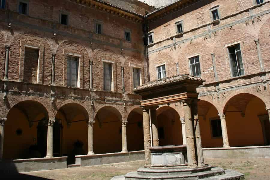 Mysteries en kunst in San Pietro en Borgo XX giugno