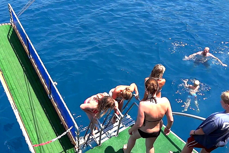 Alanya: Pirate Boat Adventure with Lunch & Soft Drinks