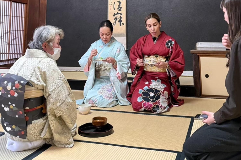 Kanazawa: The Authentic Samurai Spirit Tour