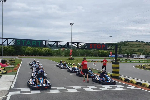 Spüre den Nervenkitzel: Go Karting in Tirana