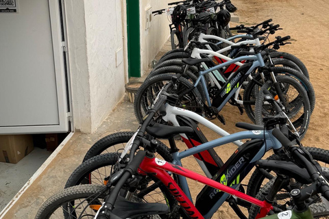 La Graciosa: Rent your ELECTRIC BIKE and explore the island at your own pace.