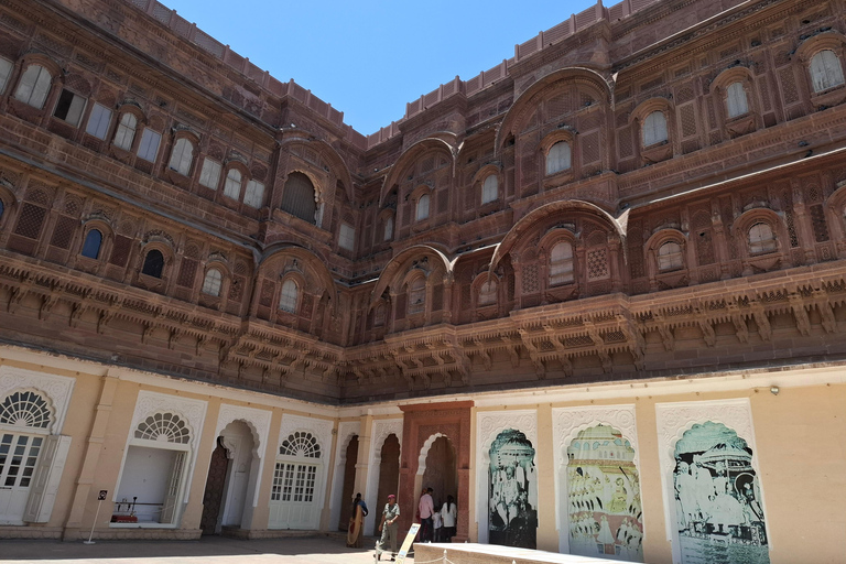 Guided Pvt Tour: Jodhpur Fort, Blue City, Clock Tower & More Jodhpur Unveiled : Guided Tour of Highlights & Hidden Gems