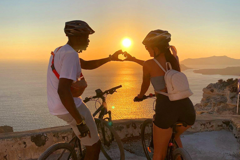 Santorini: Around the Island by Electric Bike Santorini: Around the Island by e-scooter