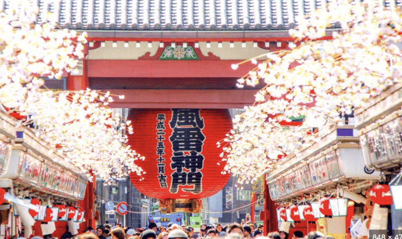 Tour a piedi di Asakusa con guida: santuario, cibo e artigianato