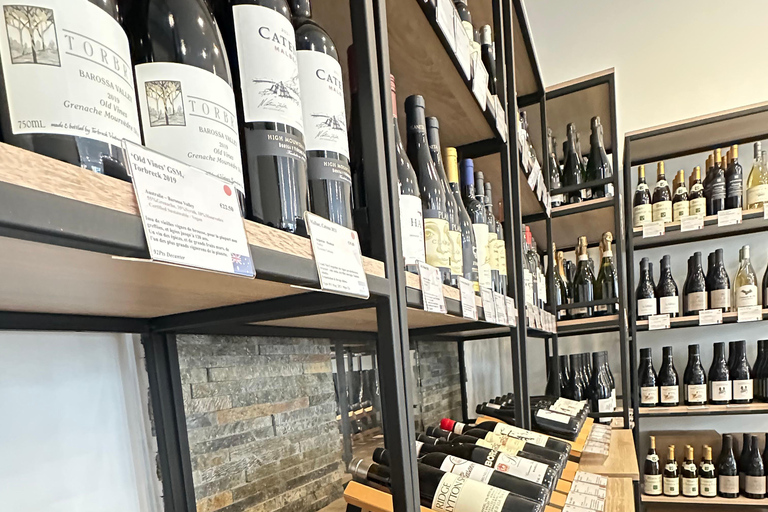 Marseile: Taste the wines of the South in a top wine shop..