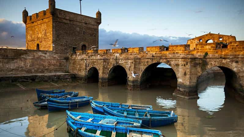 Marrakech à Essaouira : excursion d'une journée en petit groupe et coopératives - medina