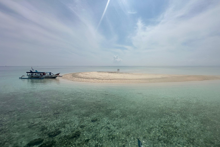 Lombok: Pink Beach and Snorkeling Trip With Lunch Lombok: Pink Beach and Snorkeling Trip With Lunch
