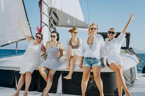 Au départ de Kissamos : Croisière en catamaran de luxe à Balos et Gramvousa