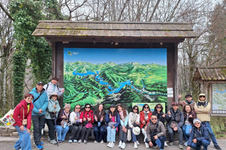 Plitvice-middagtour met boottocht en treintocht