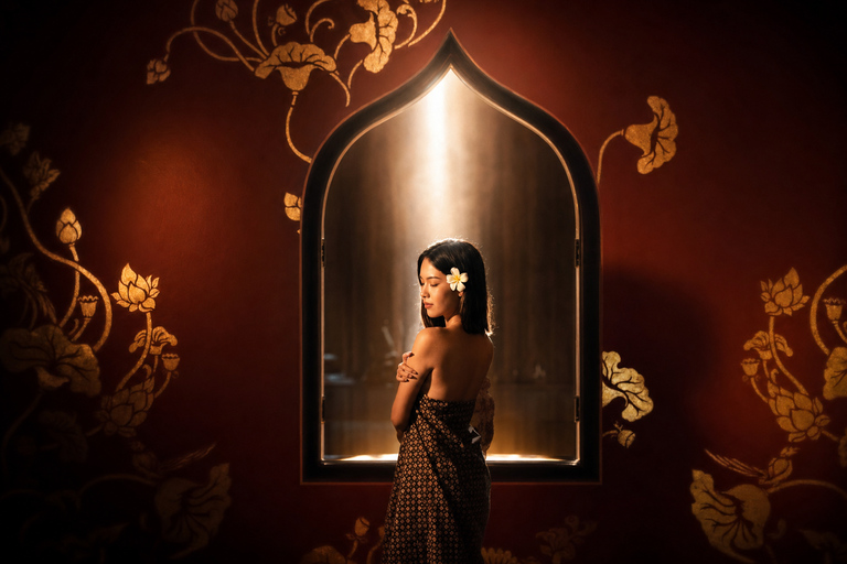 Chiang Mai: Body Scrub Hot Herbal Ball Massage & Aroma Oil 180 mins Body Scrub Hot Herb + Deep Warm Aroma Oil (Nimman)
