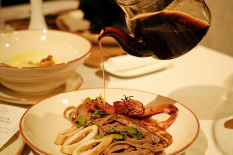 Hue: Luxury Sunset Tea & Dinner Cruise on Perfume River [No Dinner] Luxury Sunset Tea Cruise