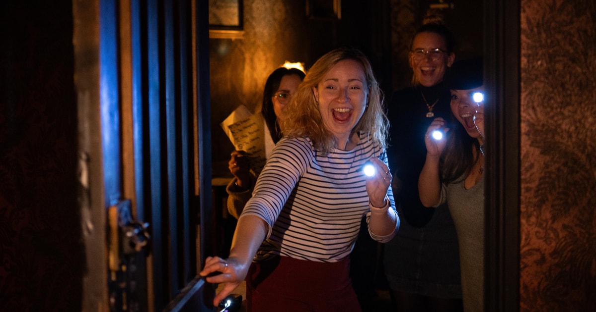Brighton: The Prince's Panic Murder Mystery Experience | GetYourGuide