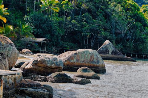 Paraty and Ilha Grande: 3 Days with Accommodation and Speedboat Tours