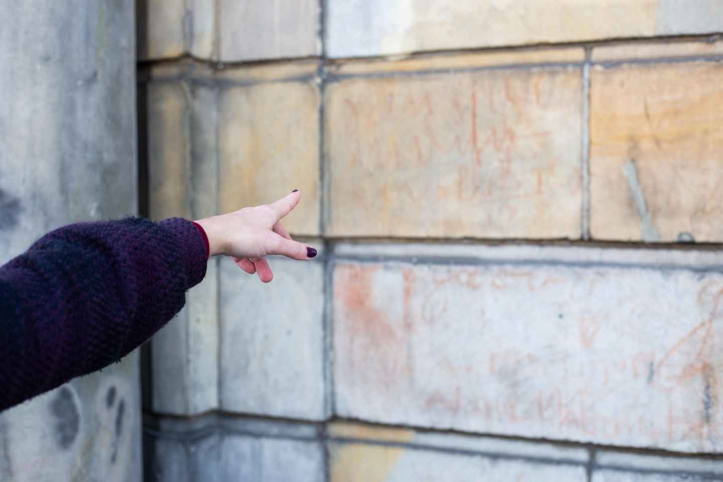Amsterdam Legends & History Walking Tour with Local Guide