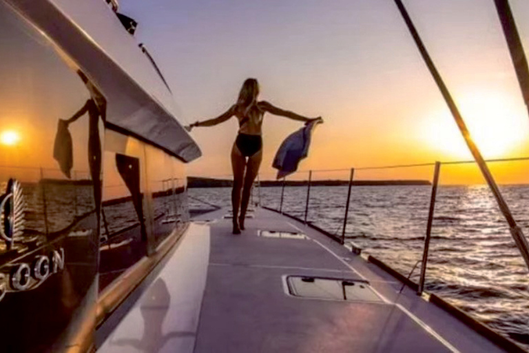 VIP Catamaran - Tour Privado em Lisboa