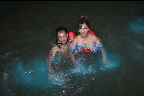 闪闪发光的泻湖之旅光辉泻湖闪闪发光的水域之旅