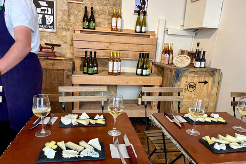 Paris: Cheese and Wine Tasting Experience in Montmartre