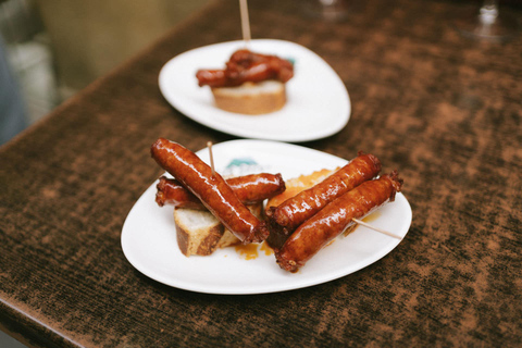 San Sebastian wie ein Einheimischer: Abendliche Pintxos-TourSan Sebastian Abend Pintxos Tour: Stadtviertel Centro