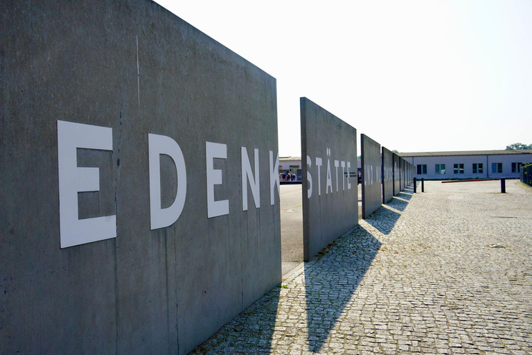 Berlin: Sachsenhausen History Tour with maximum 7 People