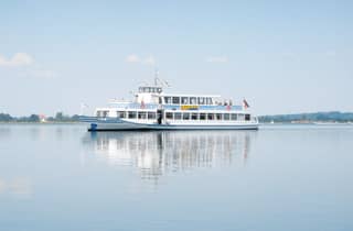 Bitterfeld: Rundfahrt auf dem Großen Goitzschesee