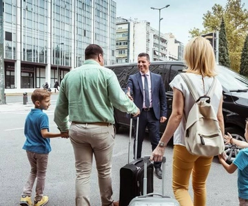 Munnar: Priv luchthaventransfer van/naar CochinAirport(COK)