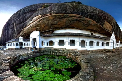 Excursión de un día : De Kandy al Templo de la Cueva de Dambulla y a la Roca de SigiriyaExcursión de un día de Kandy a Sigiriya