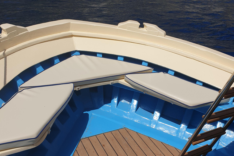 Sorrento: Boat Tour with Swimming Stops and Drinks