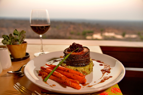 MaKuwa-Kuwa Restaurant Dining Experience | Victoria Falls